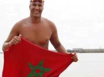 Hassan Baraka Becomes First Moroccan to Swim Across the English Channel
